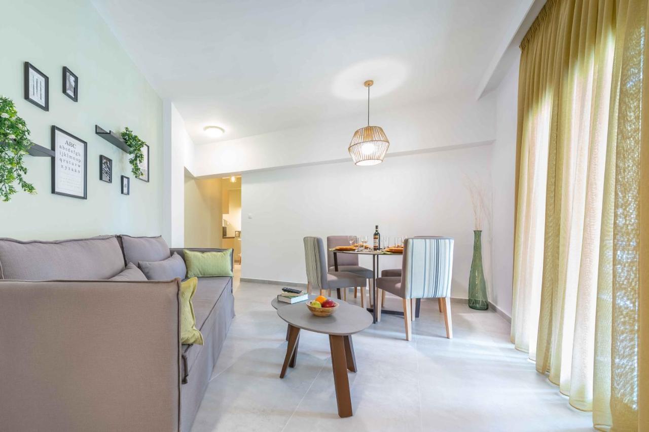 05-06 - Smart Cozy - Large 2 Bedroom, Near And Metro * Athens