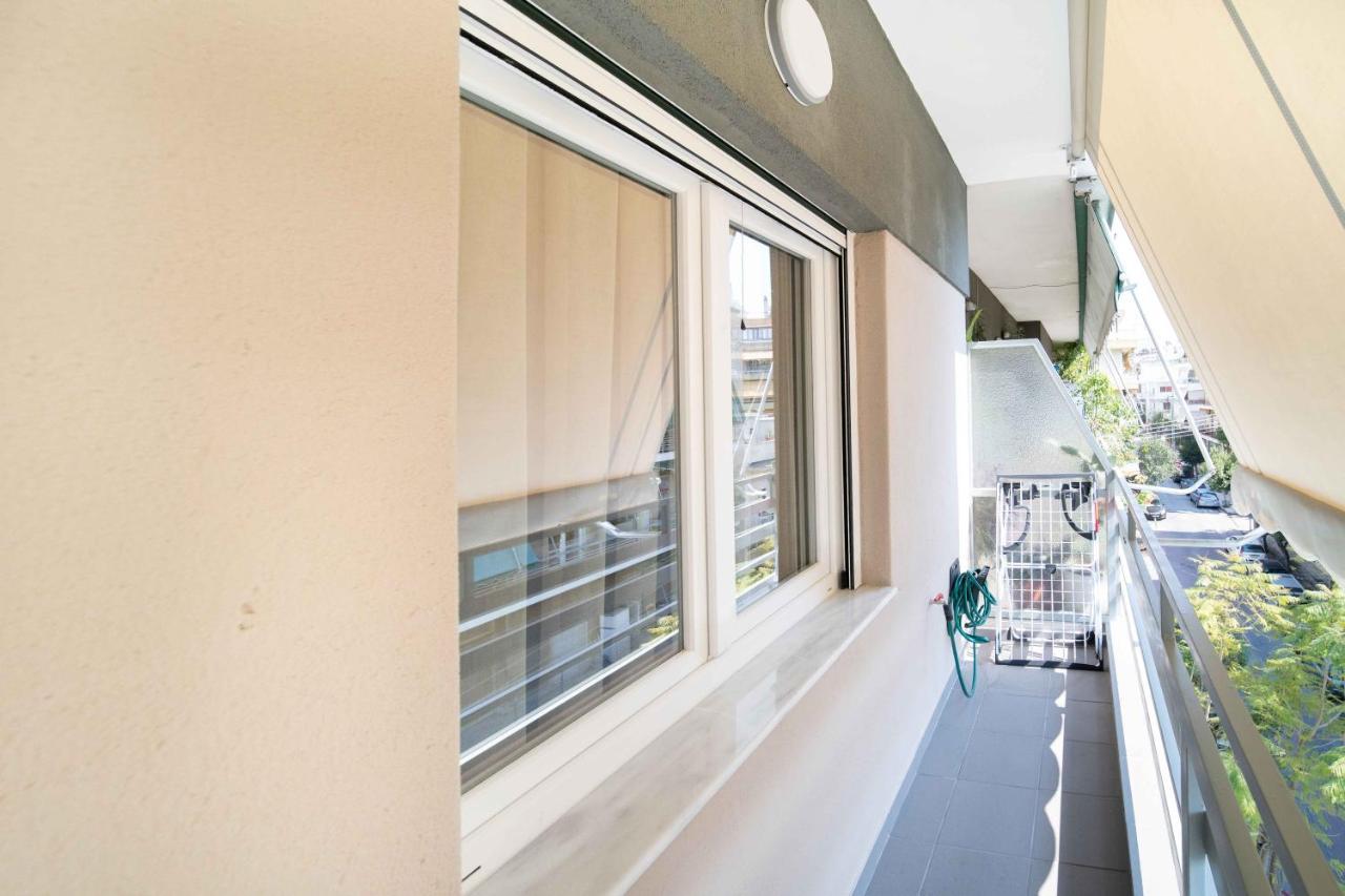 05-06 - Smart Cozy - Large 2 Bedroom, Near And Metro Apartment Athens